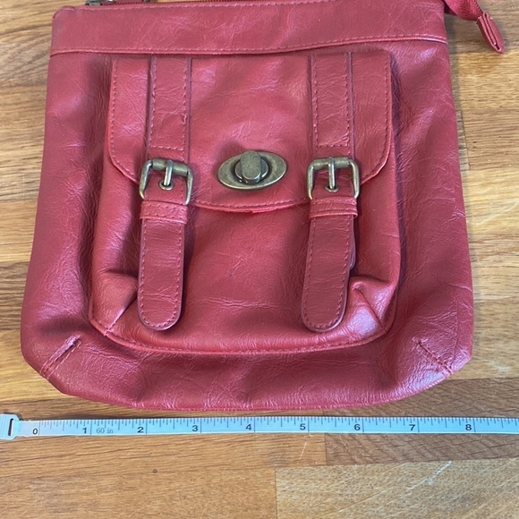 Red Crossbody Copper Hardware Purse Bag - Picture 7 of 8